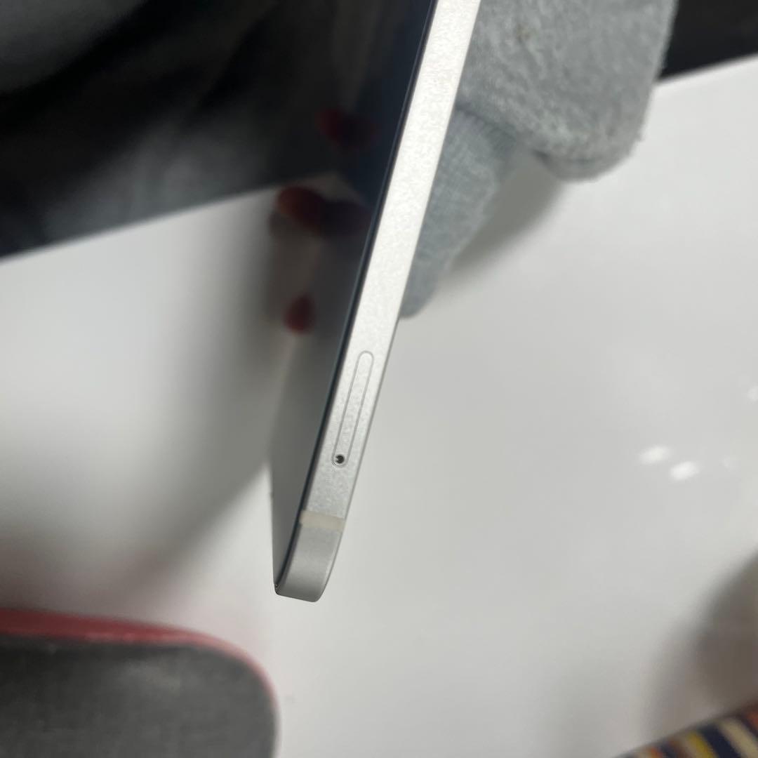 iPadAir5 Wi-Fi+Cellularモデル 256GB シルバー