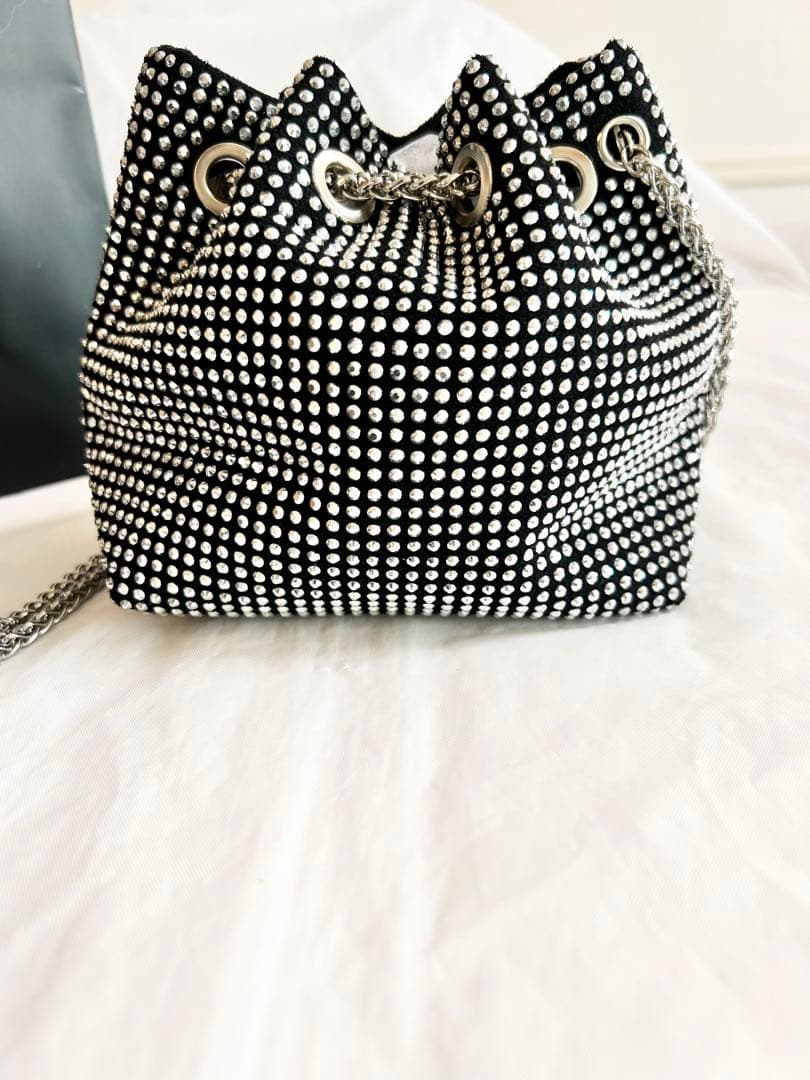 シャネル• ラインストーン CCロゴ 巾着型ショルダーバッグ