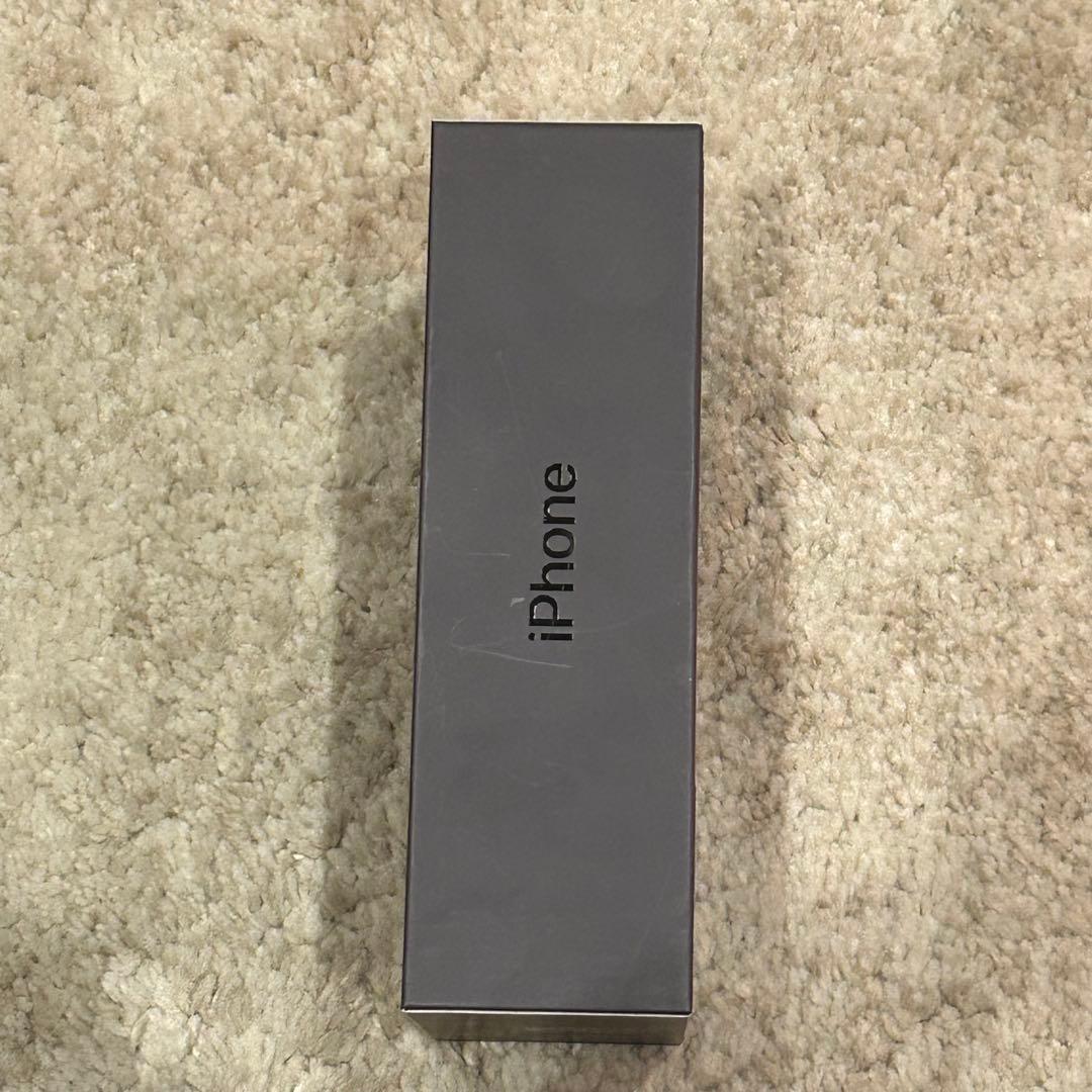 Apple iPhone 8 64GB 本体