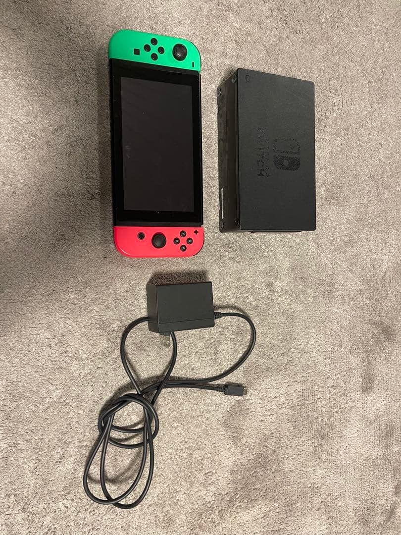 Nintendo Switch 赤・緑 本体