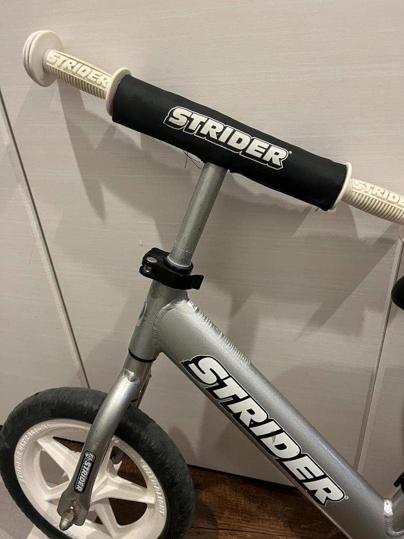 ストライダー　プロ　シルバー