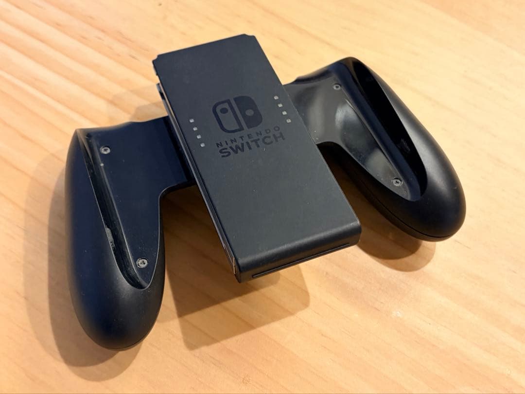 Nintendo Switch グレー 本体 完品 純正ホリパッド付き