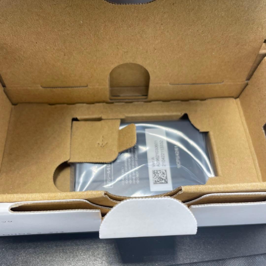 ソフトバンク　AQUOS 805SH ブラック　②