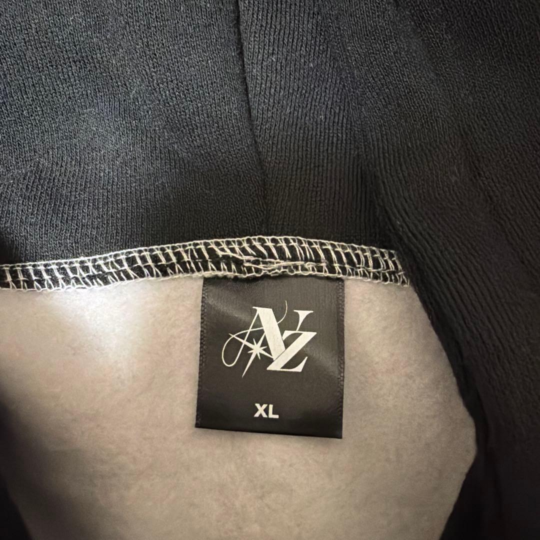 NiziU awake フーディー　パーカー　XLサイズ