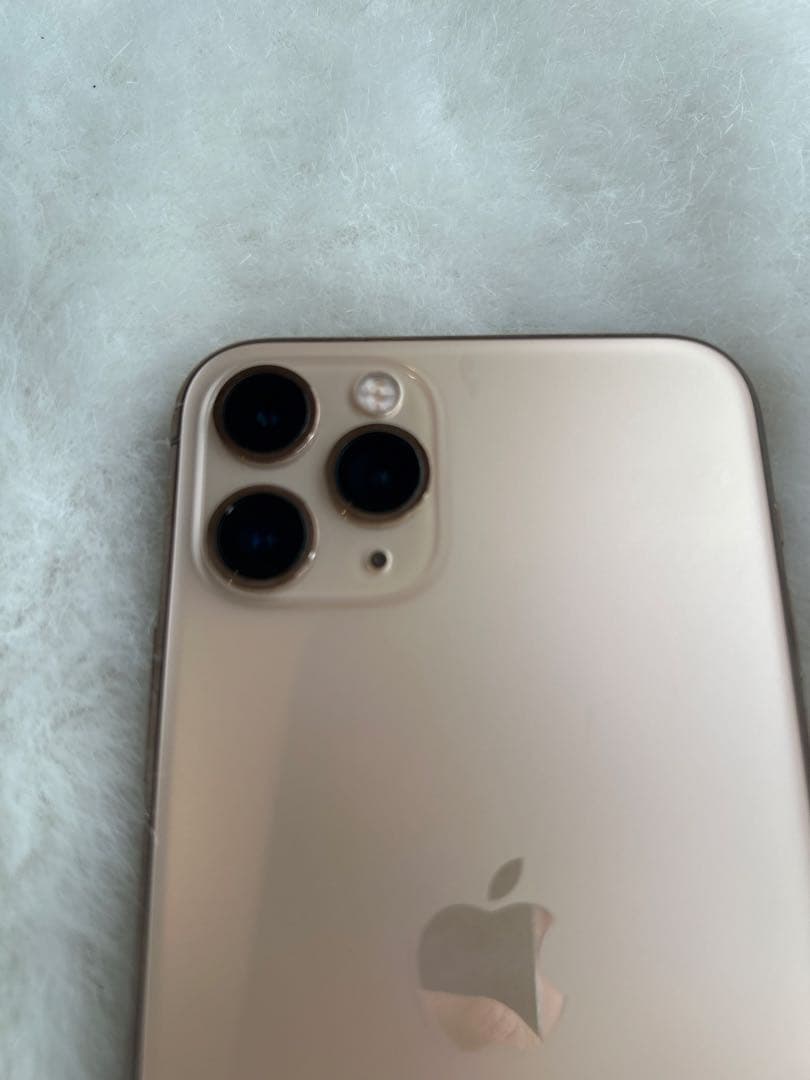 【SIMフリー】Apple iPhone 11 Pro ゴールド　64G