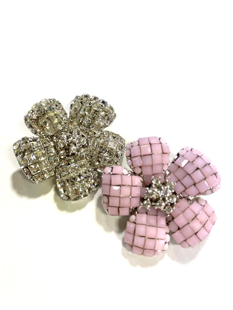 美品【FOXEYフォクシー】ブローチ クリア 定番