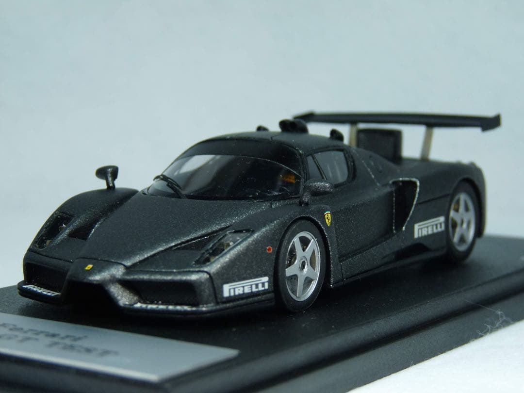 ラクーンオート製　Ferrari Enzo GT Test カーボンブラック