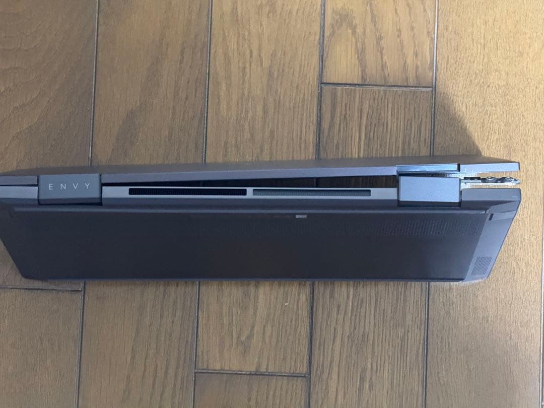 ノートPC HP ENVY x360 13-ay1000