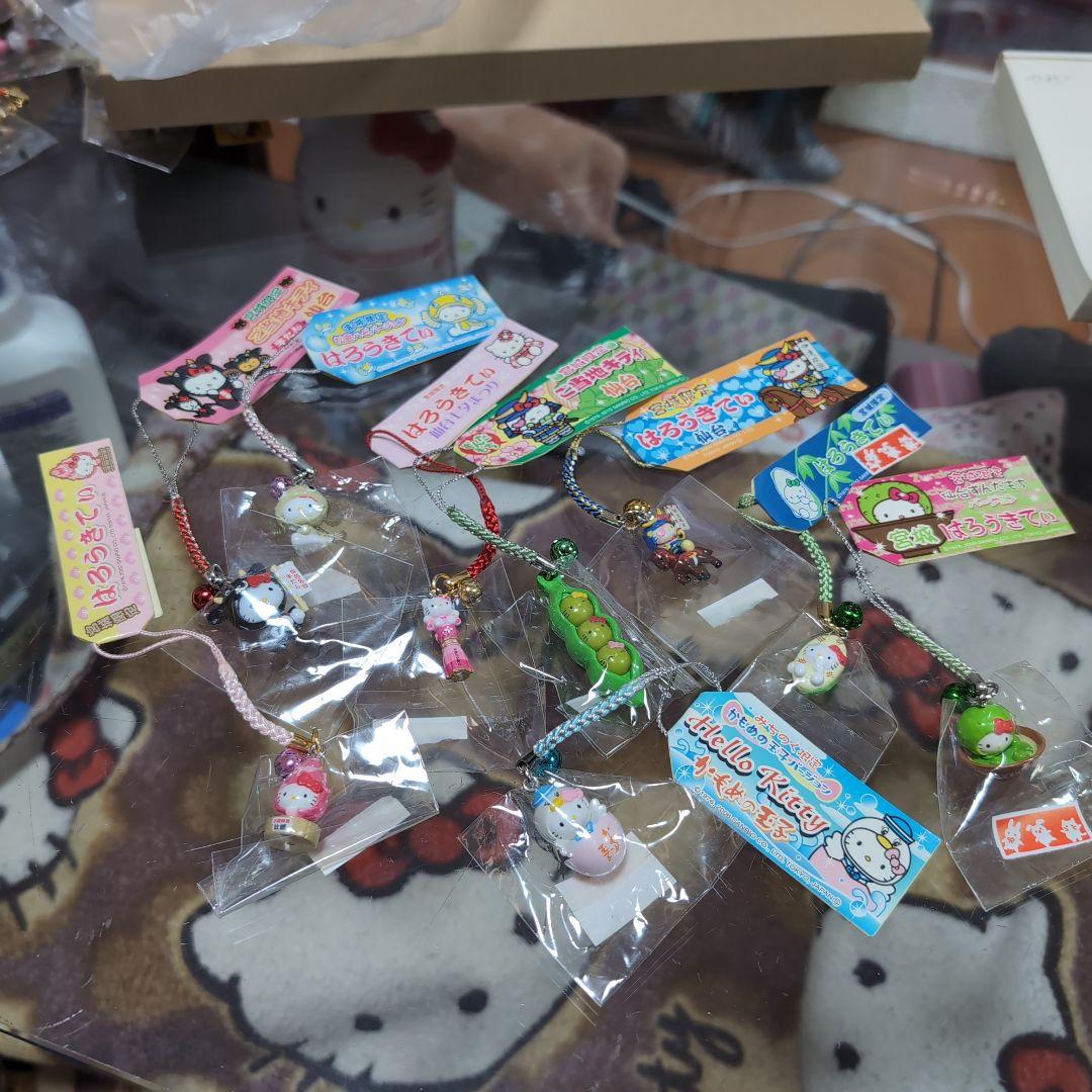 ハローキティ 宮城限定ストラップセット