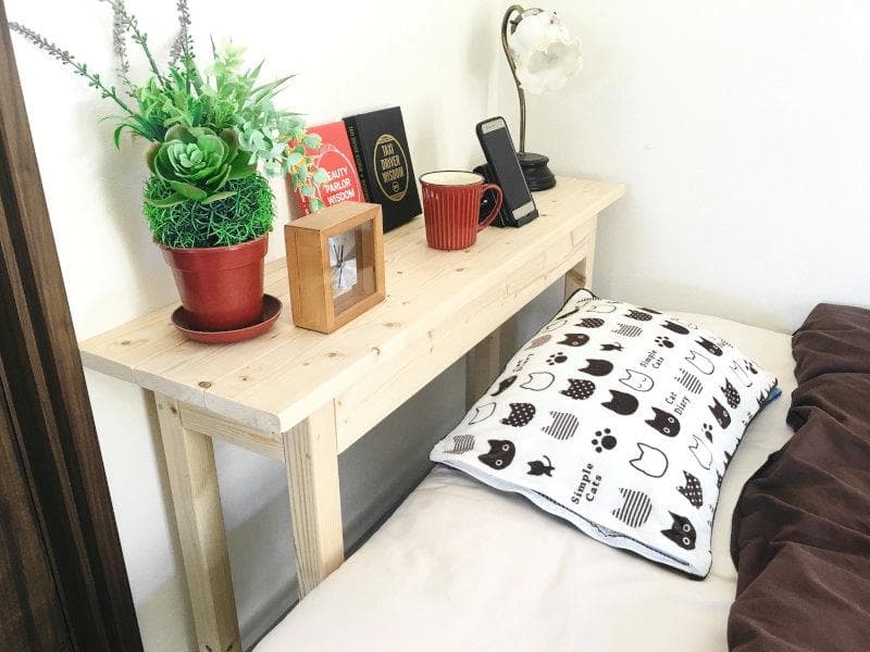 ハンドメイド ナイトテーブル (ナチュラル)