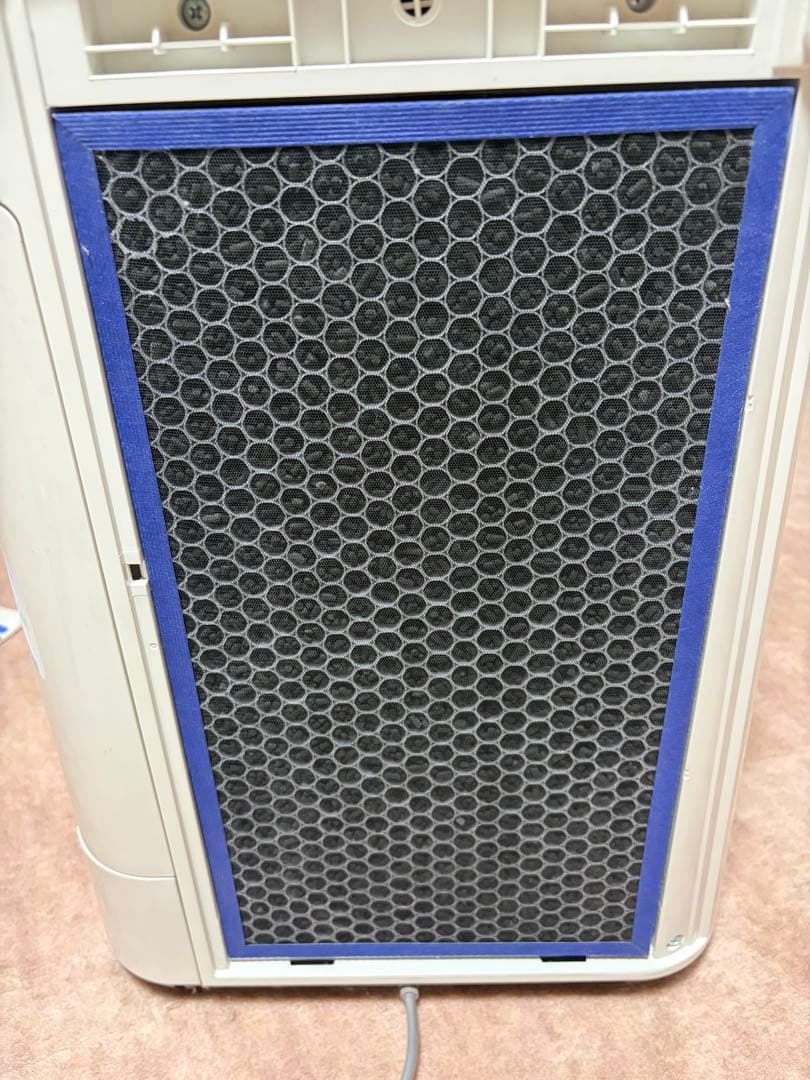 シャープ　プラズマクラスター加湿空気清浄機　KC-R50