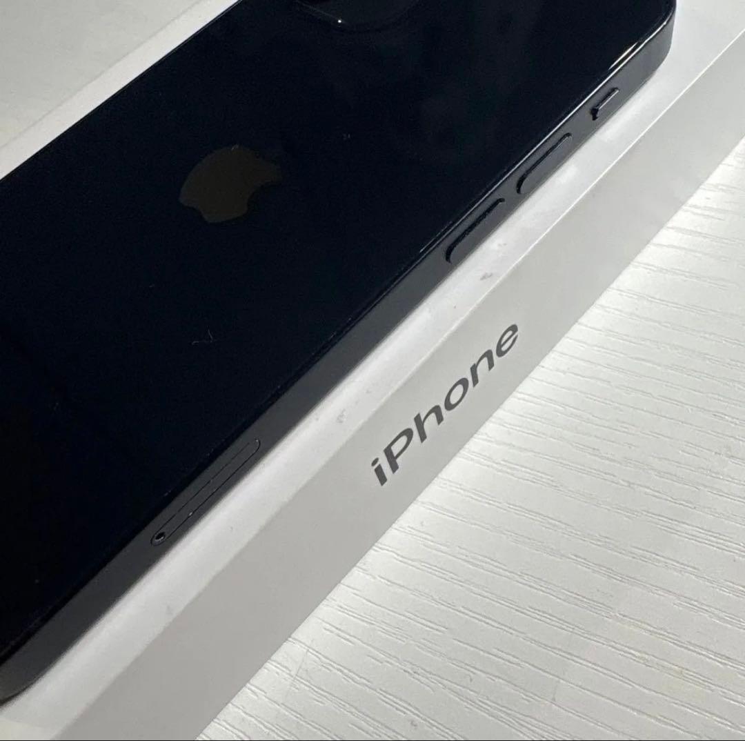 iPhone 12 128GB SIMフリー ブラック 極美品