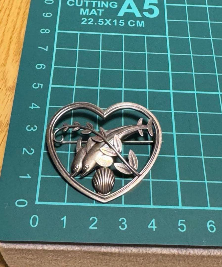 週末セール❗️ヴィンテージ ジョージジェンセン イルカ ブローチ 312