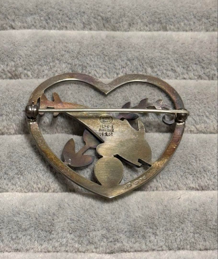 週末セール❗️ヴィンテージ ジョージジェンセン イルカ ブローチ 312