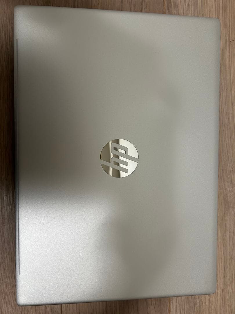 HP ノートPC シルバー ほぼ新品未使用