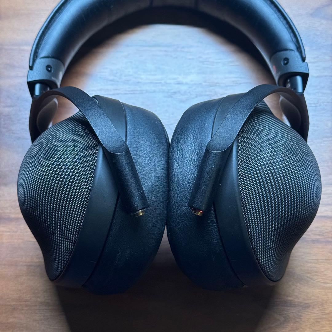 中古SONY MDR-Z1R ヘッドホン　キンバーMUC-B12BL1のおまけ