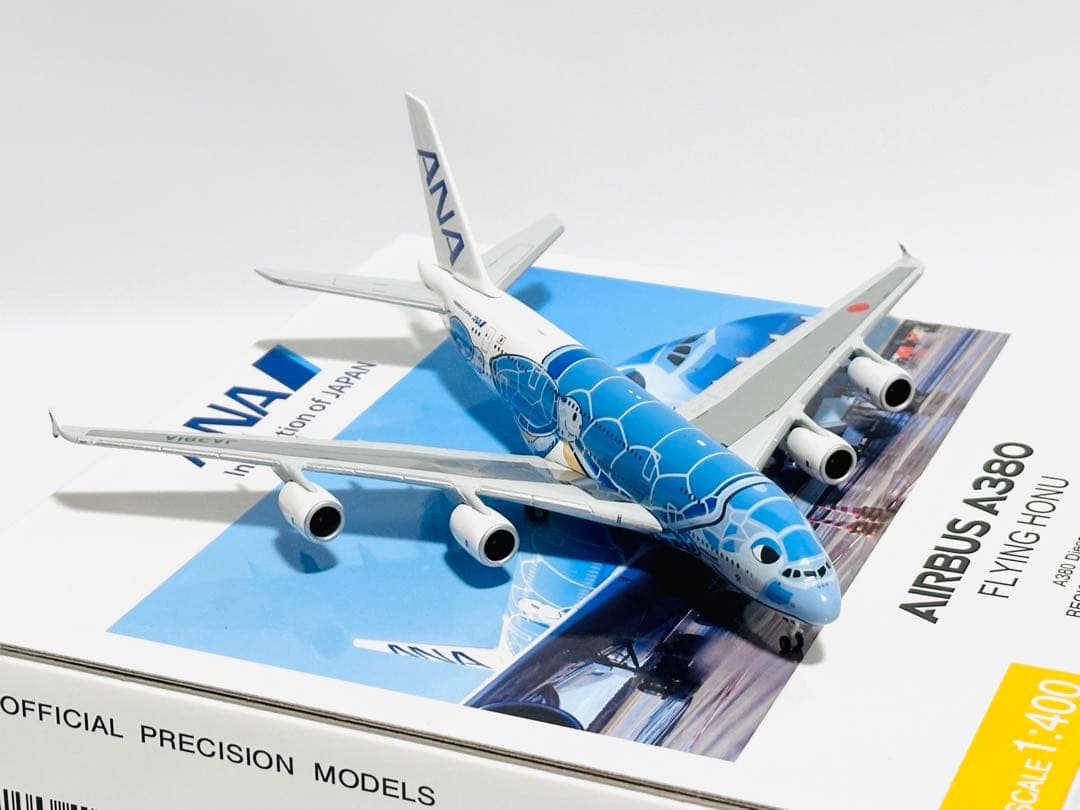 全日空商事 1/400 ANA A380 FLYING HONU NH40099