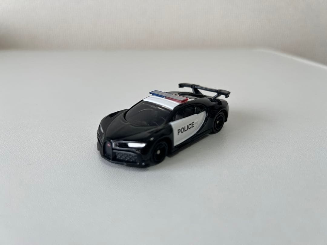 【グリーンライト】警察車両8台セット　シボレー、フォード、装甲車 【カスタム品】