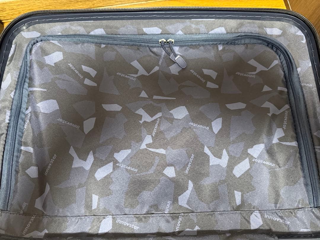 Innovator(イノベーター) INV50 ダークネイビー