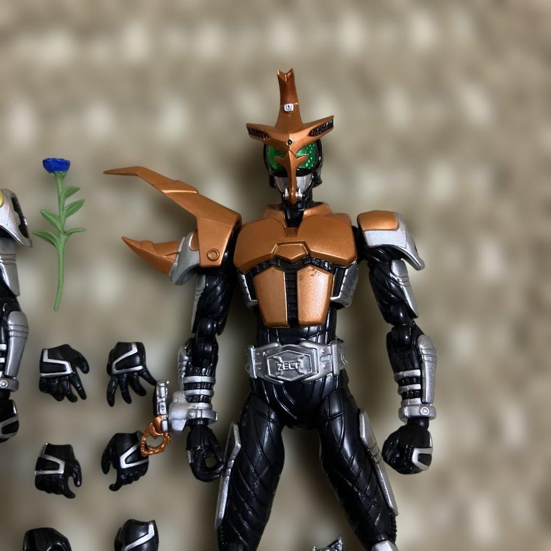 S.H.フィギュアーツ 仮面ライダー コーカサス ヘラクス ケタロス セット