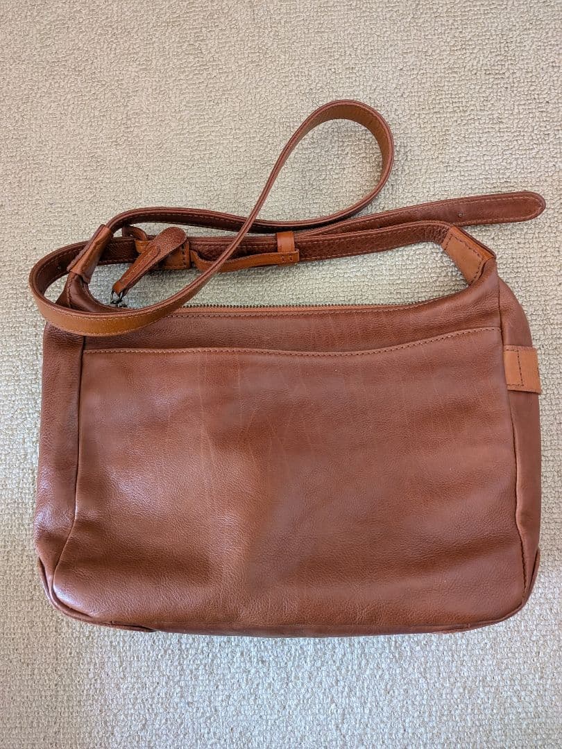 genten　ゲンテン　ショルダーバッグ　本革