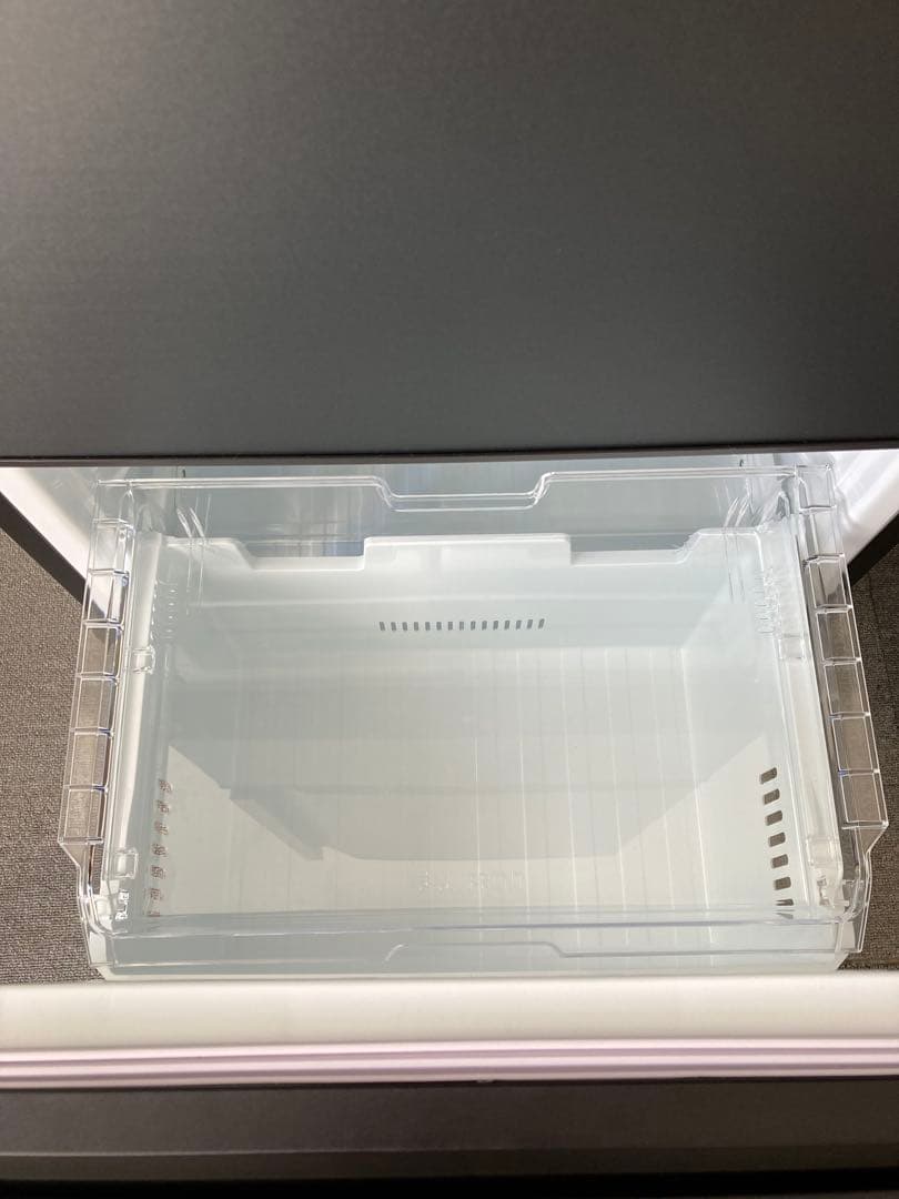 TOSHIBA ノンフロン冷凍冷蔵庫 326L 2023年製