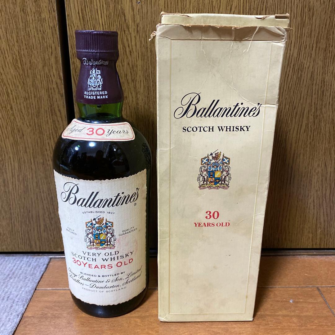 Ballantine's 30 Years スコッチウイスキー　赤キャップ