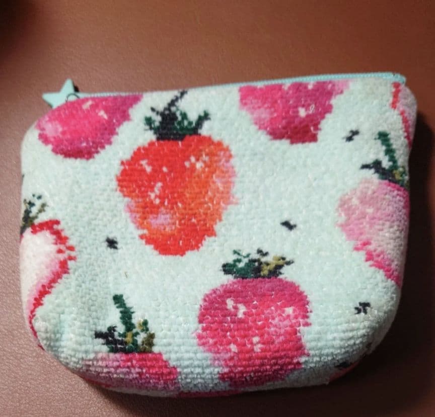 ★ちいかわ★フェイラー★ハチワレ★ストロベリードット★ポーチ