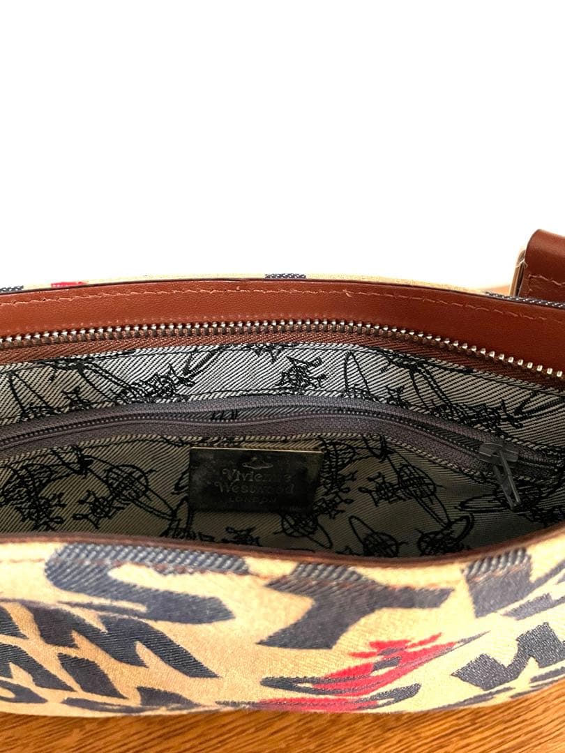 Vivienne westwood バッグ