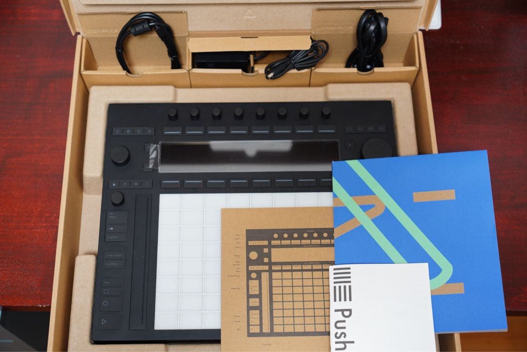 すみち二号機様交渉中　Ableton Push 3 Standalone