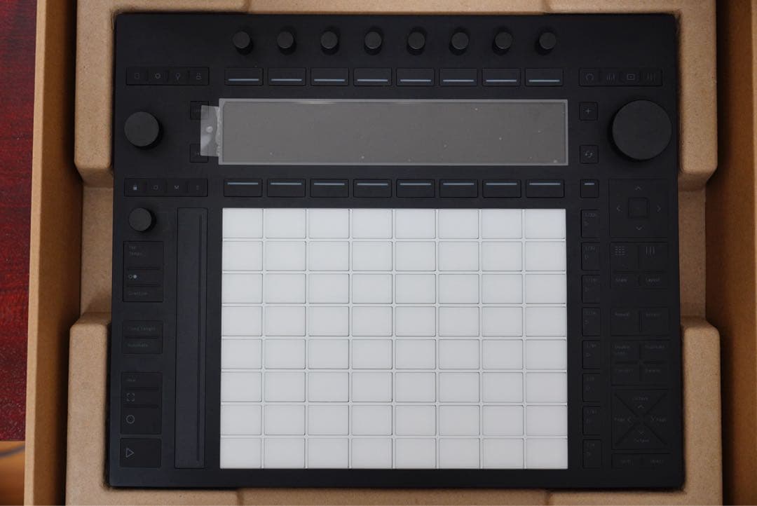 すみち二号機様交渉中　Ableton Push 3 Standalone