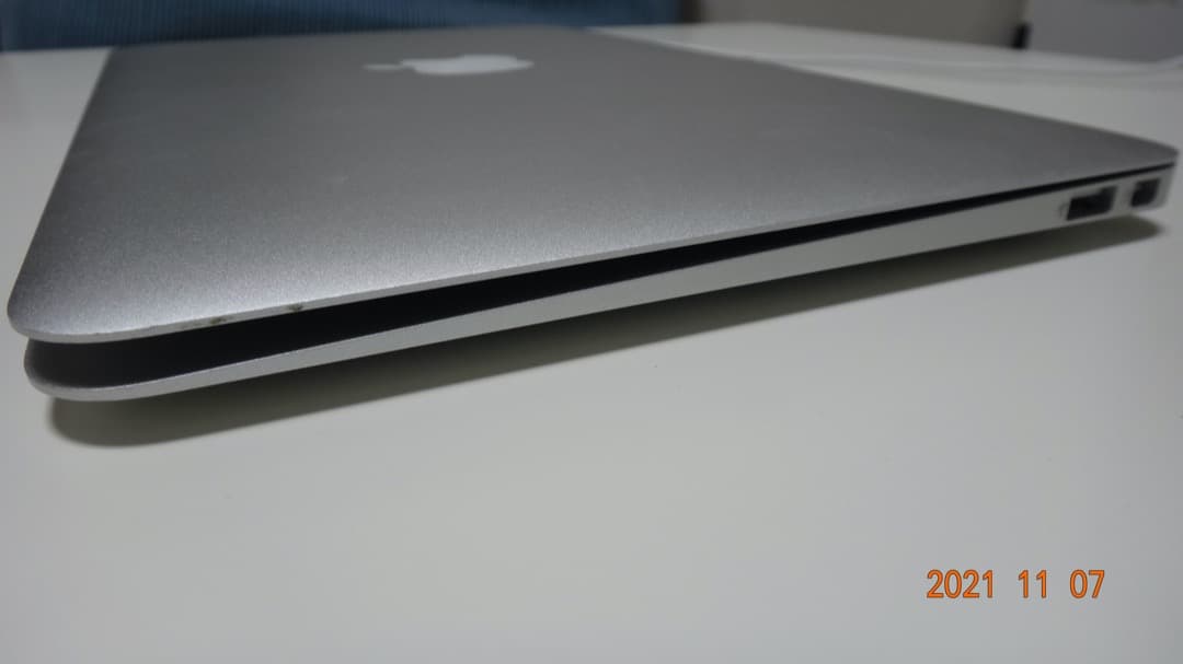 MacBook本体 MacBook Air 11\" Mid2013 1.7GHz 8GB 512GB