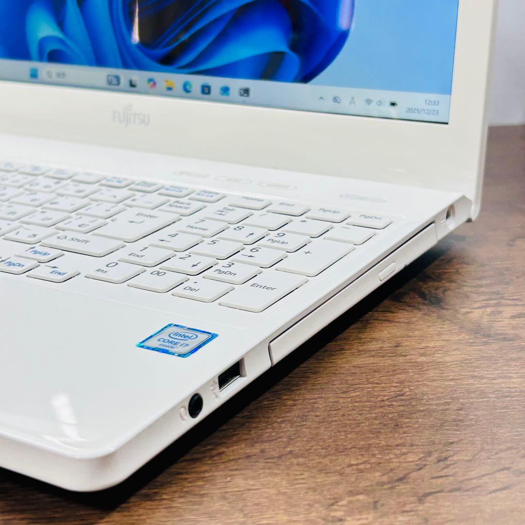 オフィス付きノートパソコン■高性能i7■SSD512GBメモリ16g■W11最新