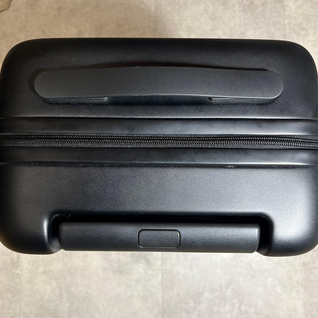 無印良品　キャリーケース　機内持ち込み　20L　マットブラック　現行　TSA