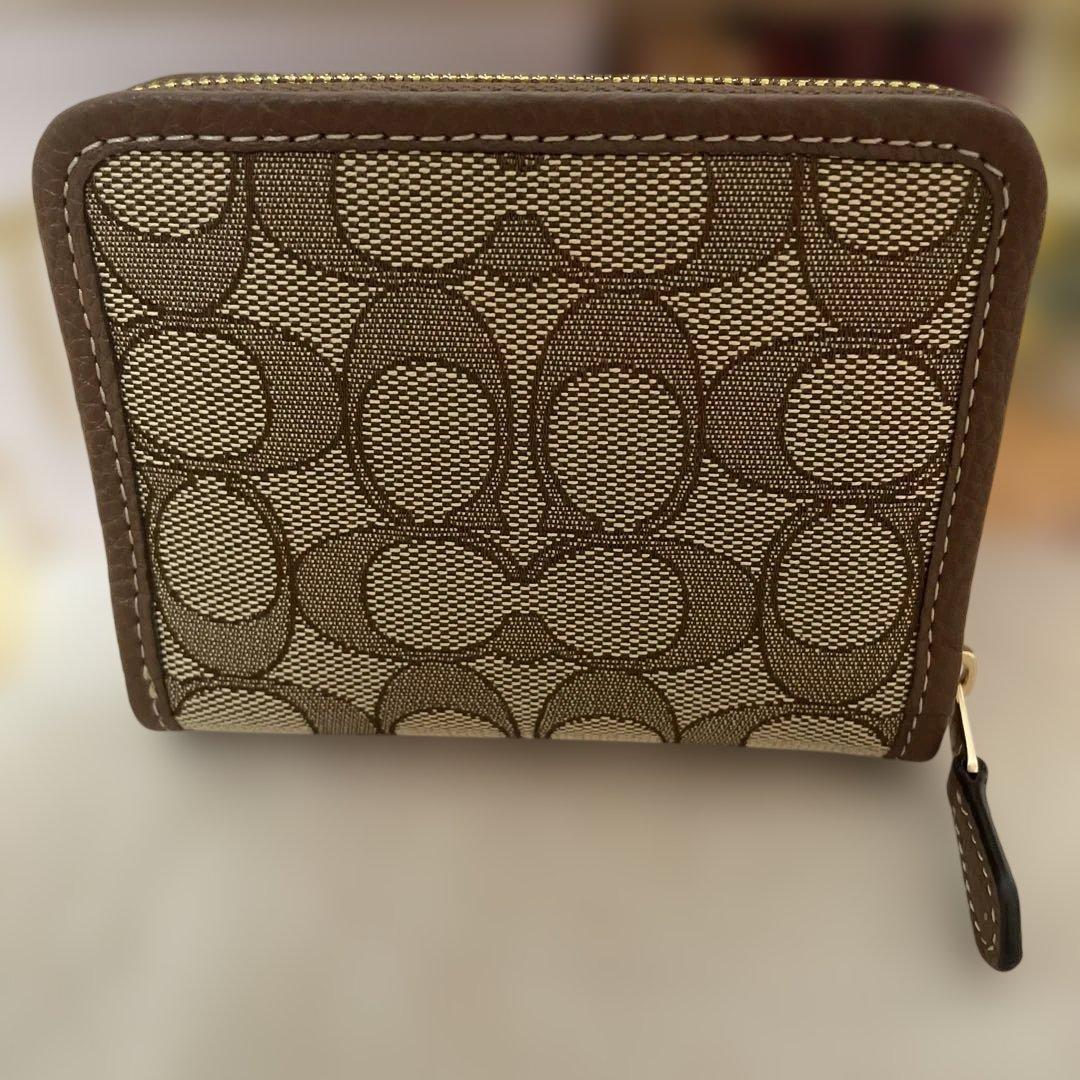 新品 COACH 二つ折り財布 ブラウン