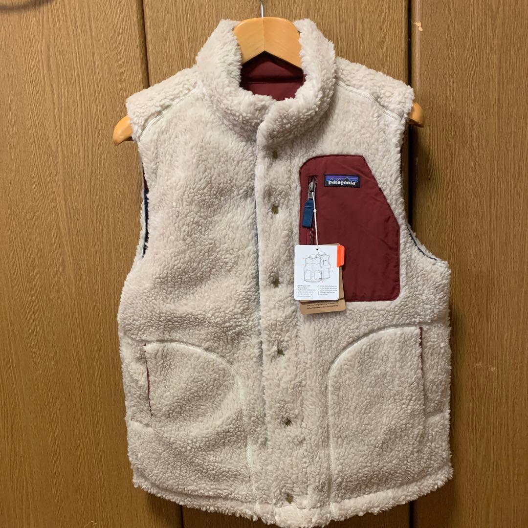 patagonia リバーシブル ビビー　ダウンベストフリースボア