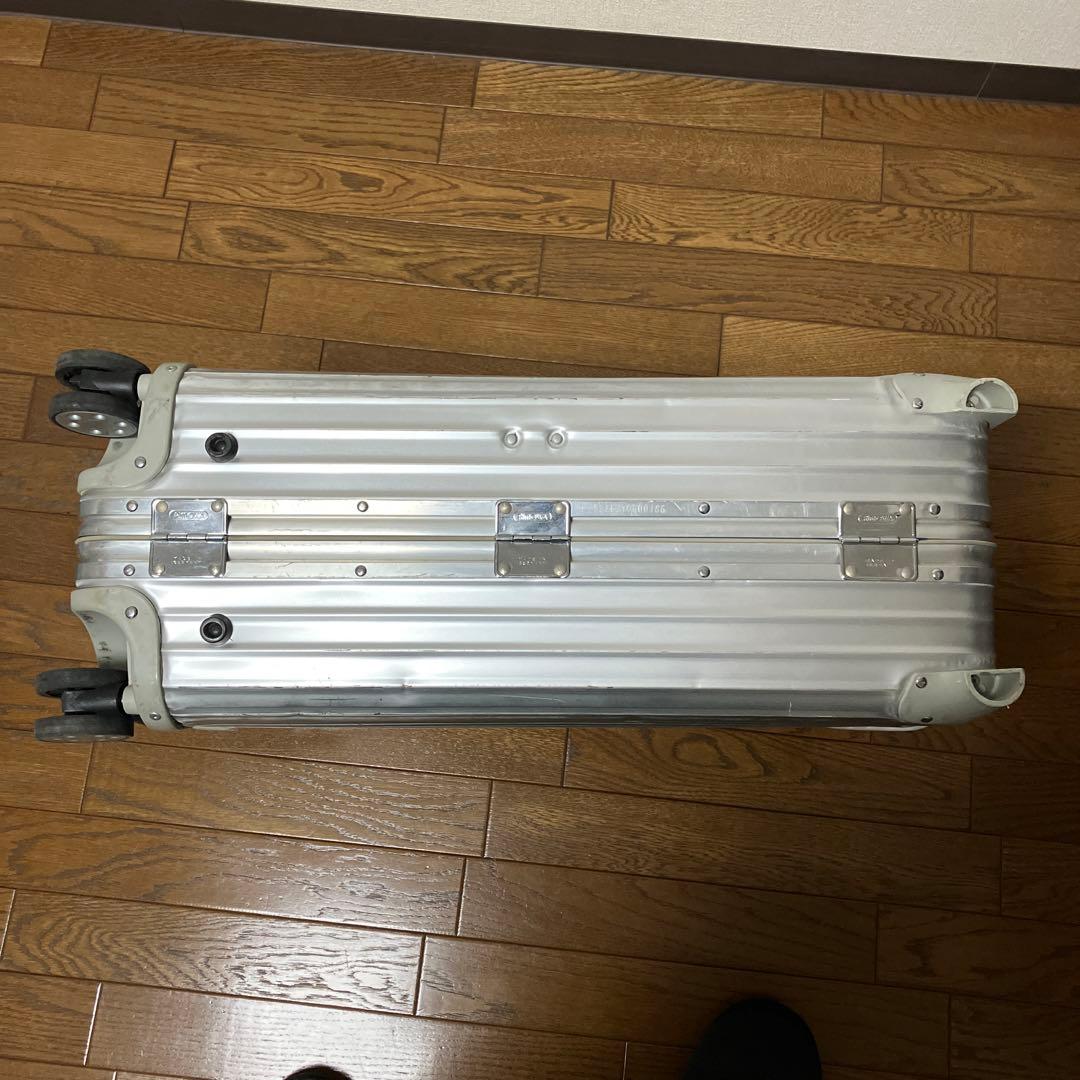 RIMOWA シルバー 中型キャリーケース