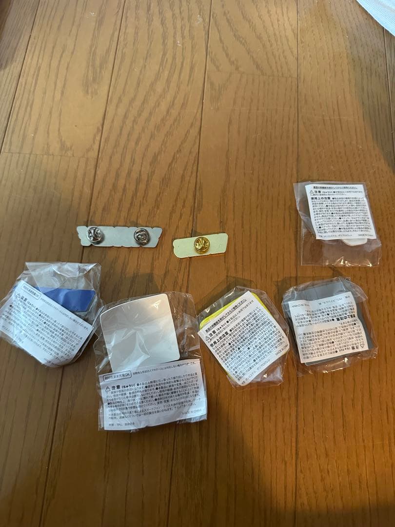 【期間限定】【希少】vaundy ピンバッジ+他グッズ　まとめ売り バウンディ