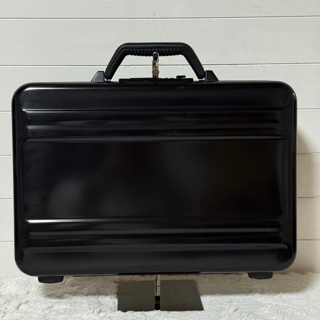 極美品✨ゼロハリバートン　アタッシュケース　ブラック　ビジネスバッグ　レザー