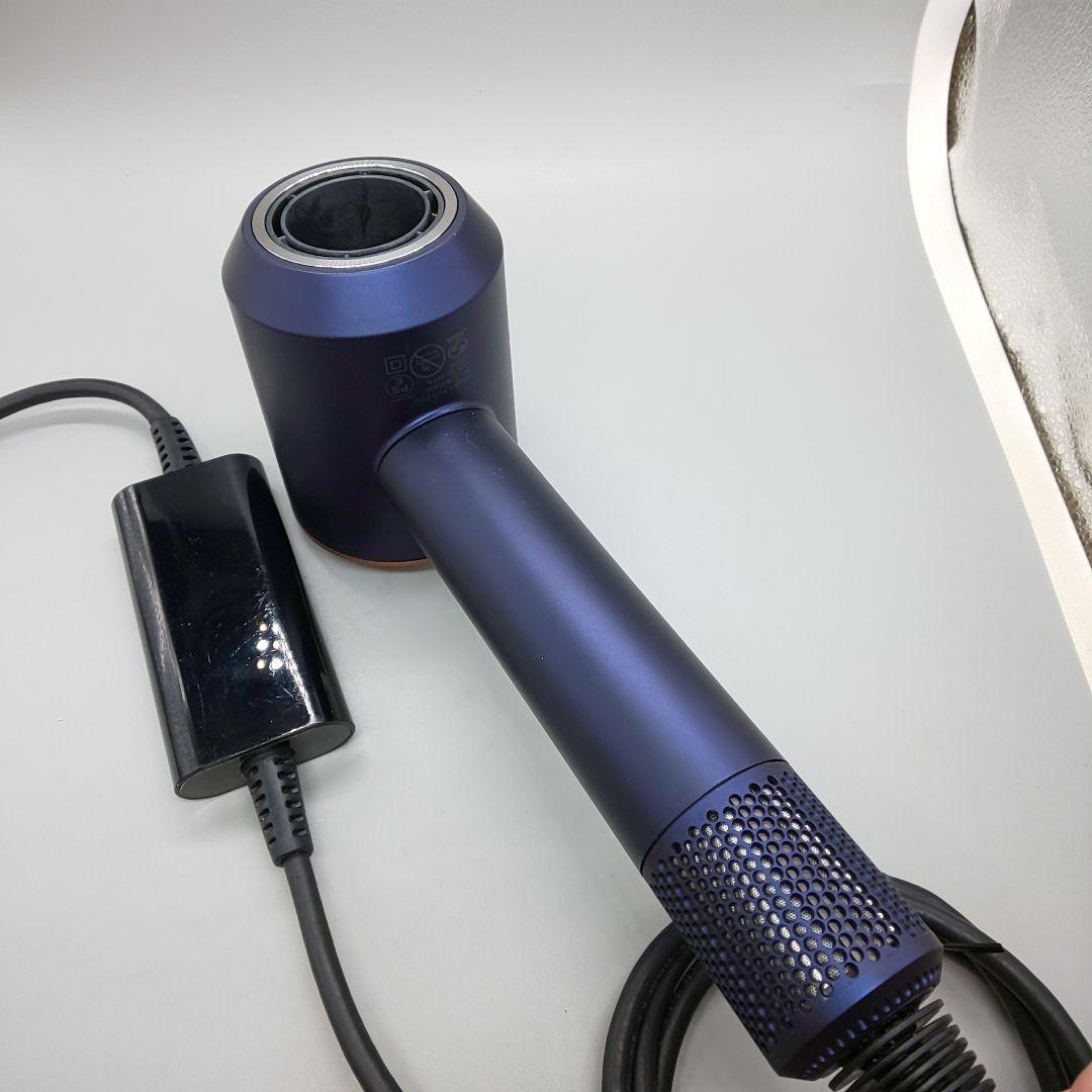 ダイソン dysonドライヤー HD08《国内正規品・風量新品同様》731