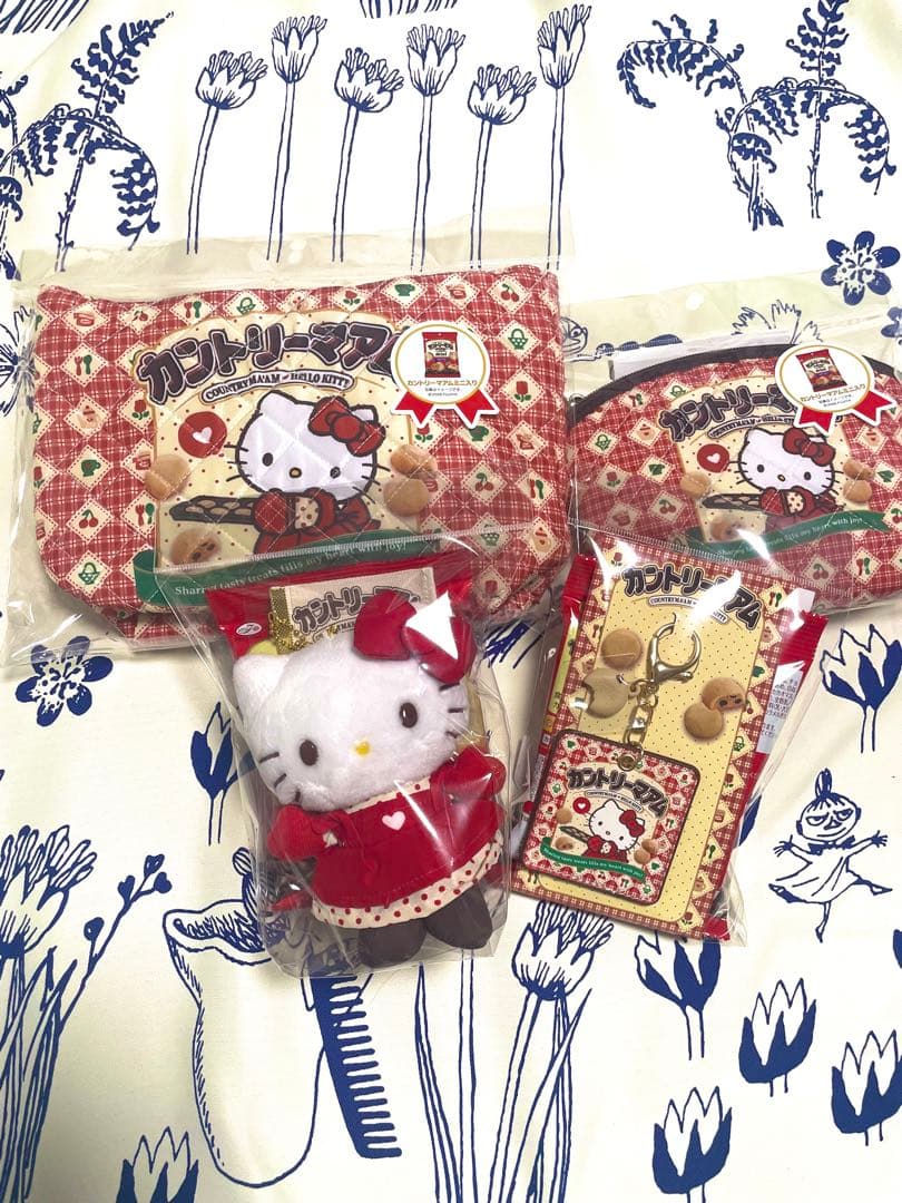 サンリオ ハローキティ＆ カントリーマアム　4点セット