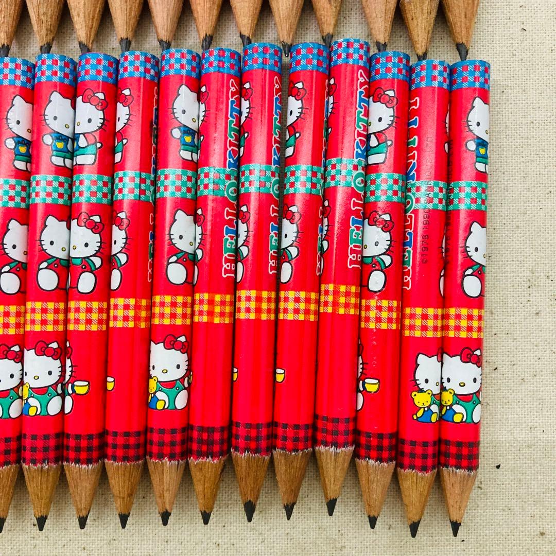 【大量まとめ】SANRIO　サンリオ　ハローキティ　鉛筆　消しゴム キャップ