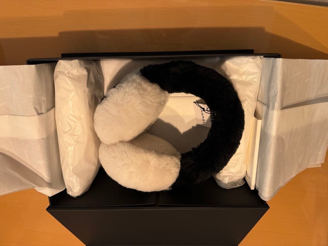 CHANEL 2025/26年ココネージュコレクション　イヤーマフ　新品未使用