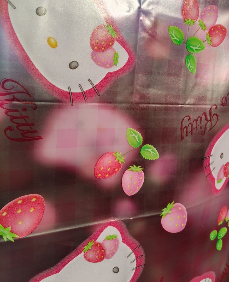 【激レア】ハローキティ　いちごキティ シャワーカーテン 1枚