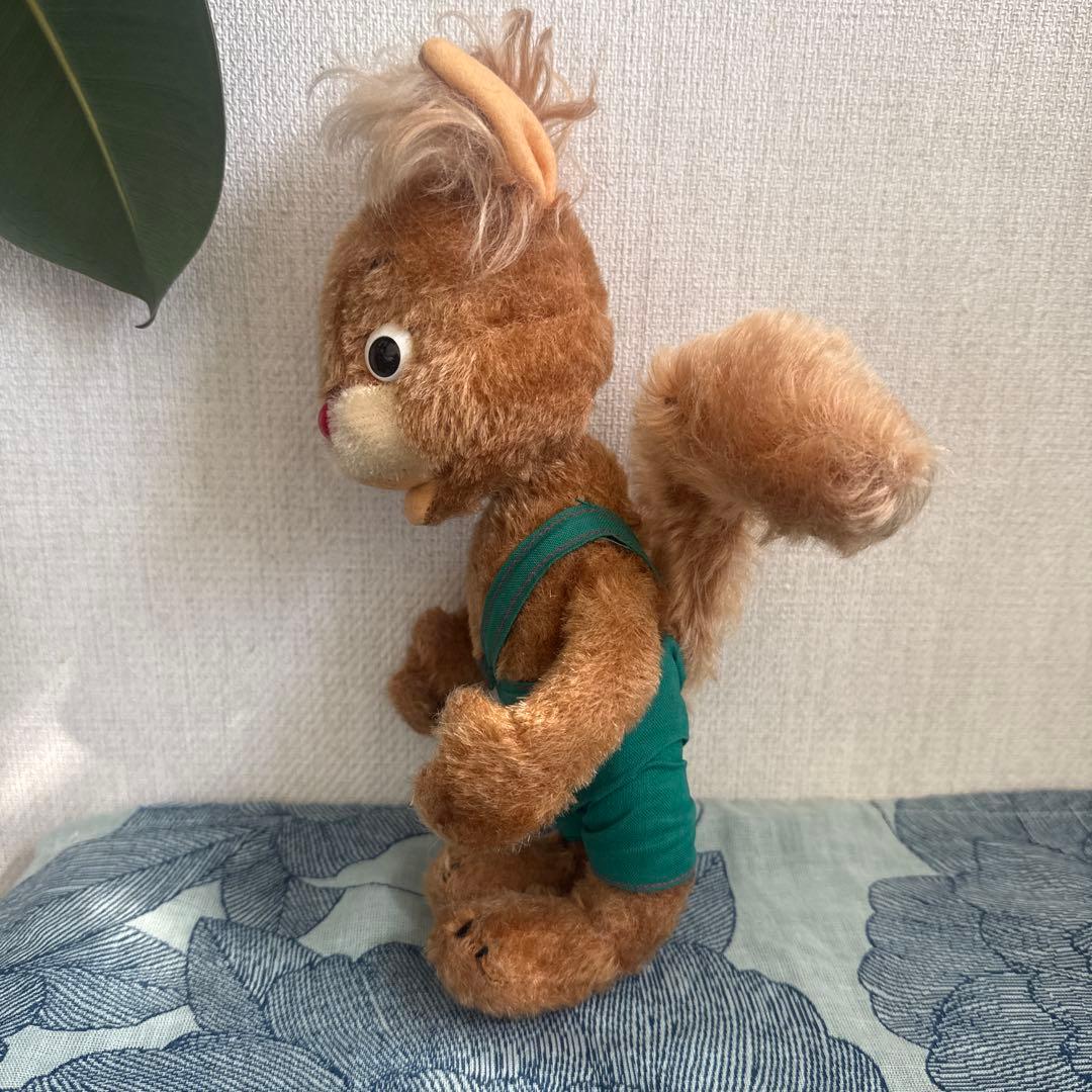 シュコービゴベロ、リス