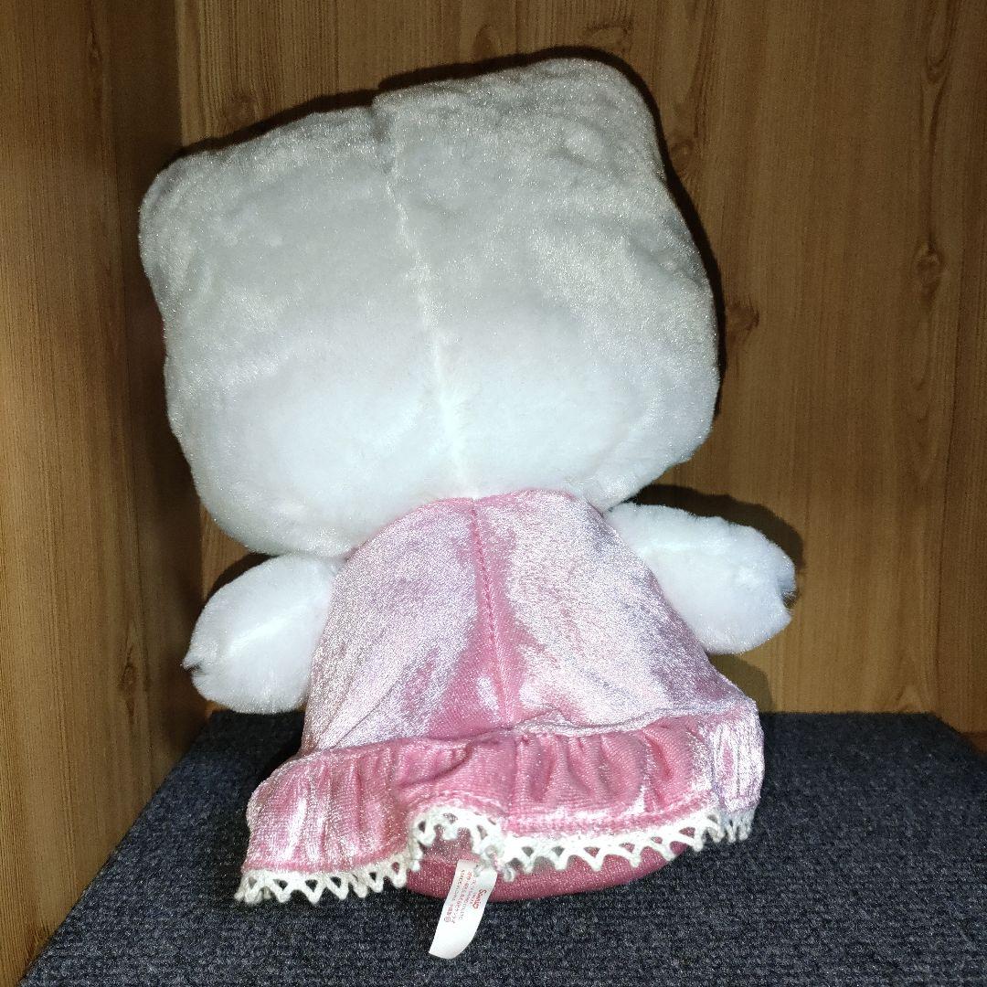 ハローキティ　40周年　ぬいぐるみ　希少