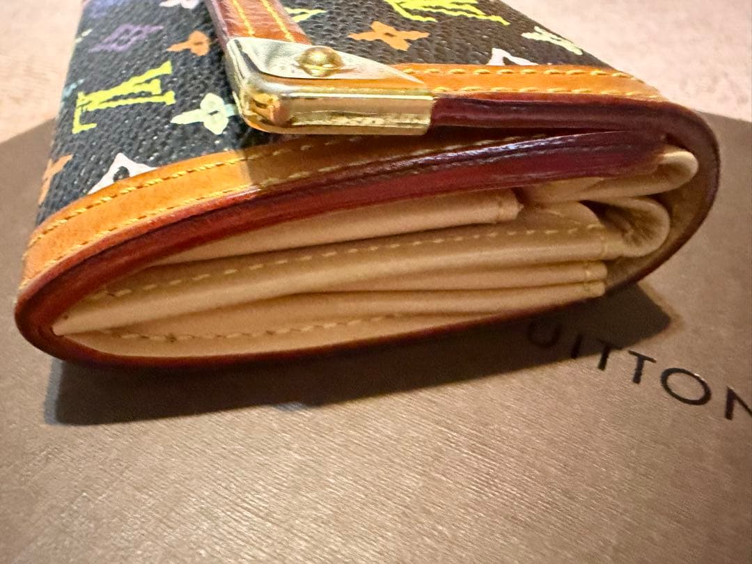 Louis Vuitton マルチカラー ケース 黒 ルイヴィトン