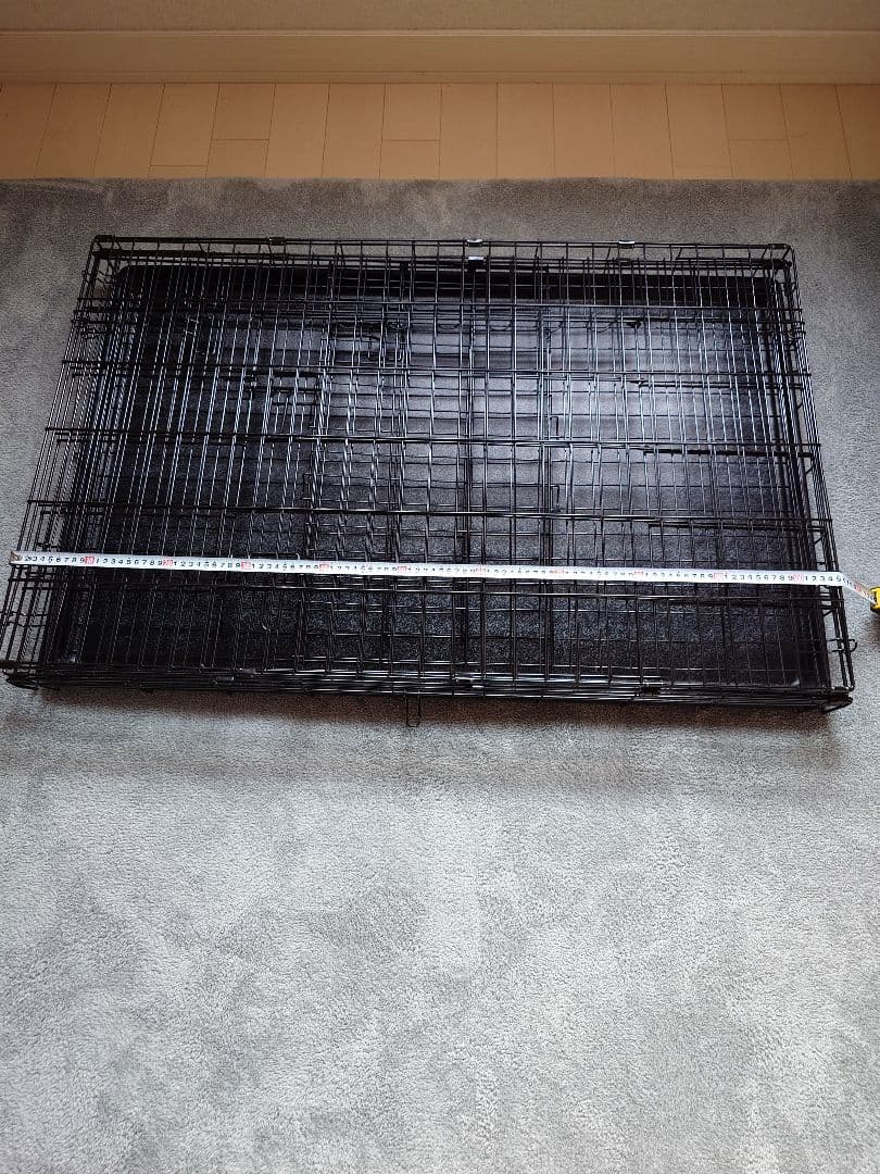 黒の犬用ケージ 約105cm x 75cm 奥行70cm
