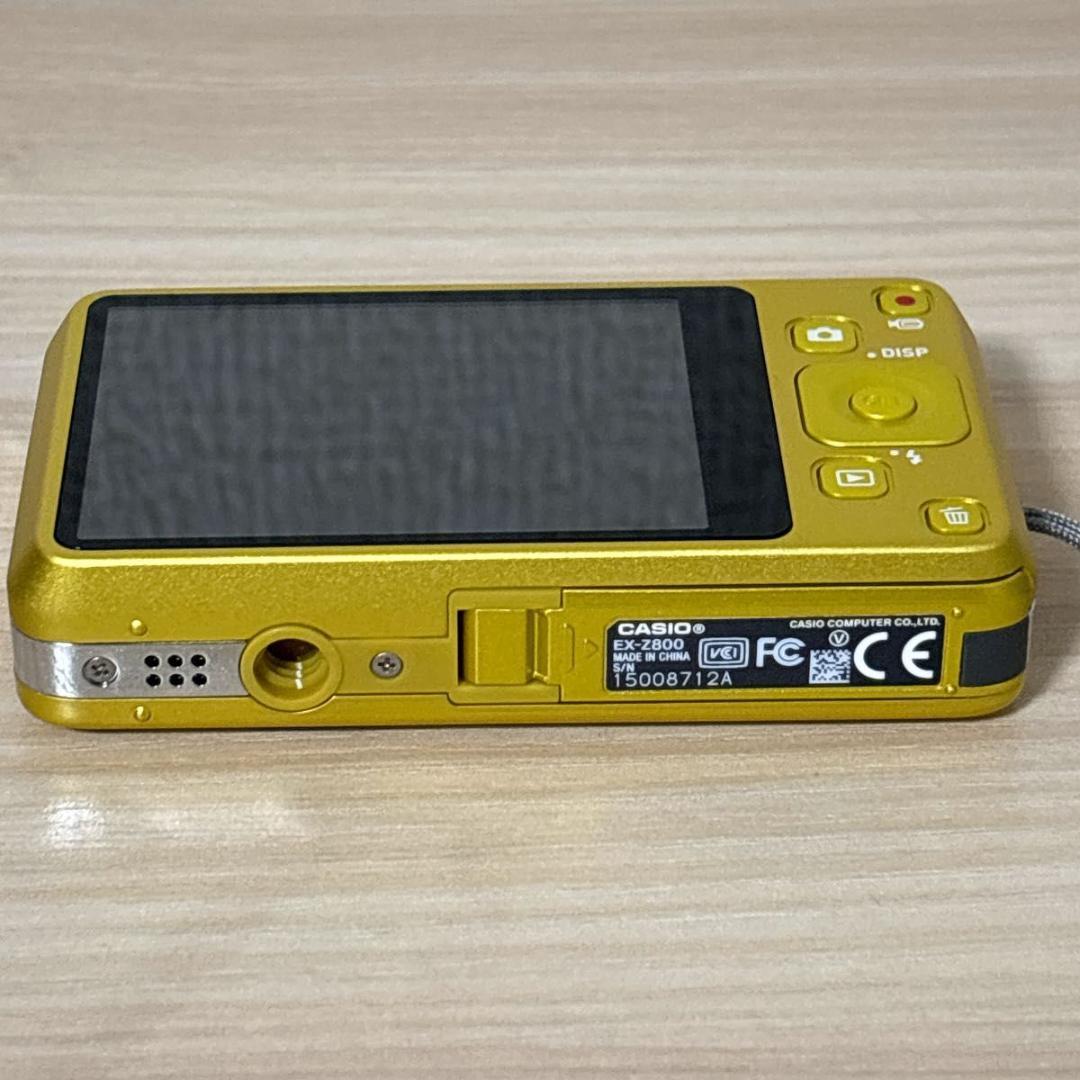 【極美品】CASIO EXILIM 1410万画素 イエロー EX-Z800