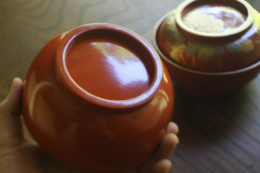 時代逸品！時代金縁朱漆に極上牡丹蝶螺鈿蒔絵の映えるお椀2点（検輪島塗蒔絵椀雑煮椀